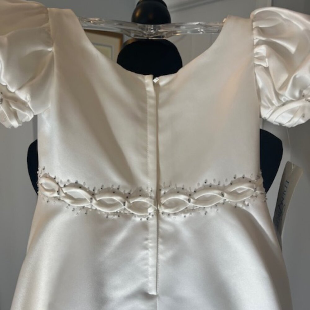 NWT Eden Bridal Flower Girl Dress Satin White Size 4 - Picture 8 of 12